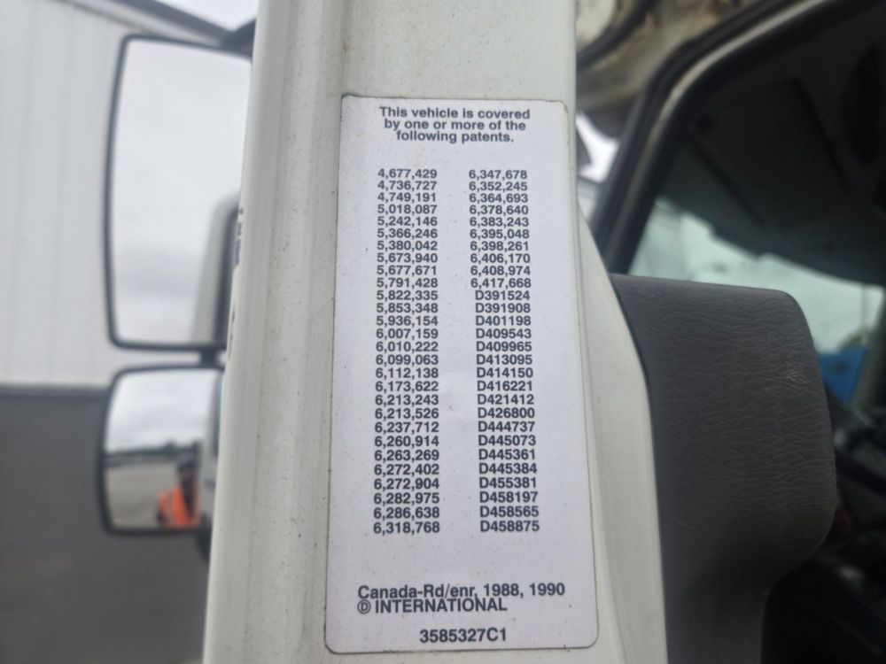 2009 Int'l 4300 4x2 Terex Commander 4047 Digger Derrick Truck