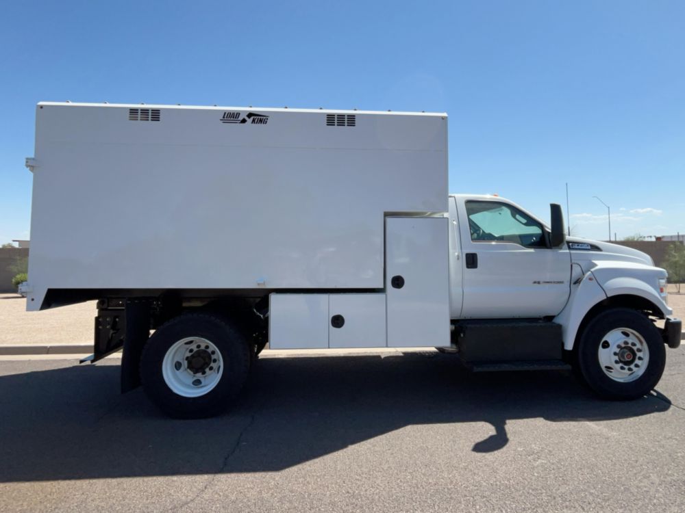 2026 Ford F750 4x2 Chipper Truck