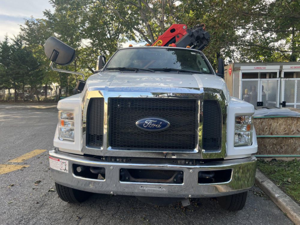 2019 Ford F-750 4x2 Flat Bed Knuckleboom Truck 
