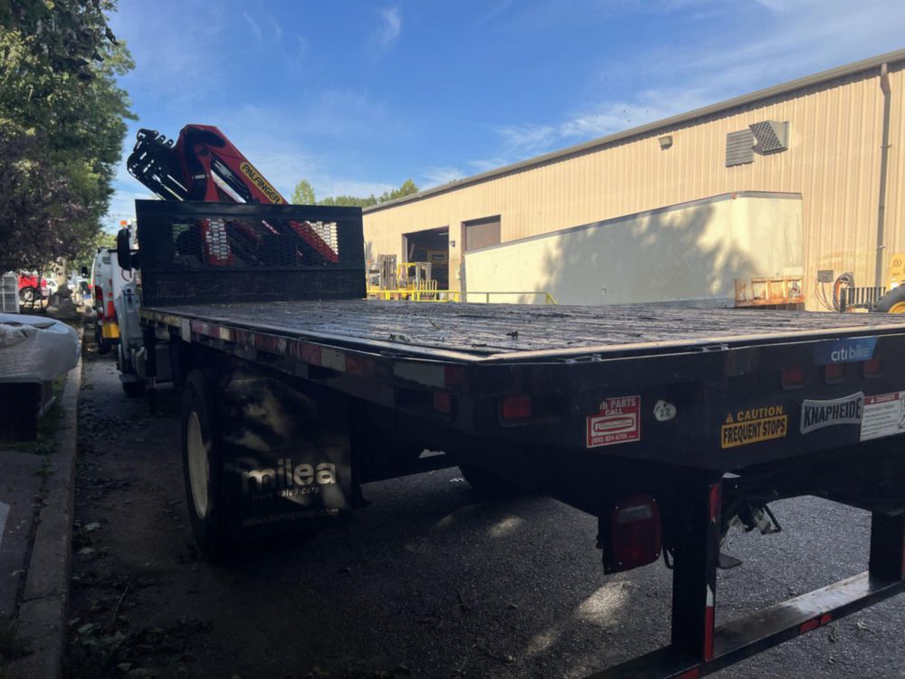 2019 Ford F-750 4x2 Flat Bed Knuckleboom Truck 