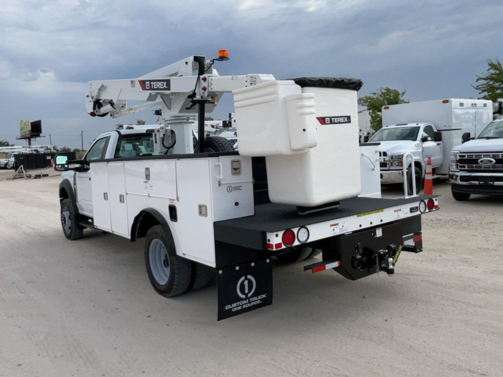 2026 Ford F550 4x4 Terex Utilities LT40 Bucket Truck