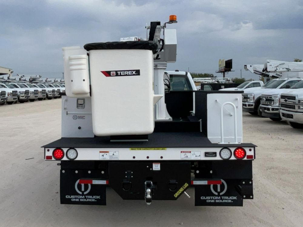2026 Ford F550 4x4 Terex Utilities LT40 Bucket Truck