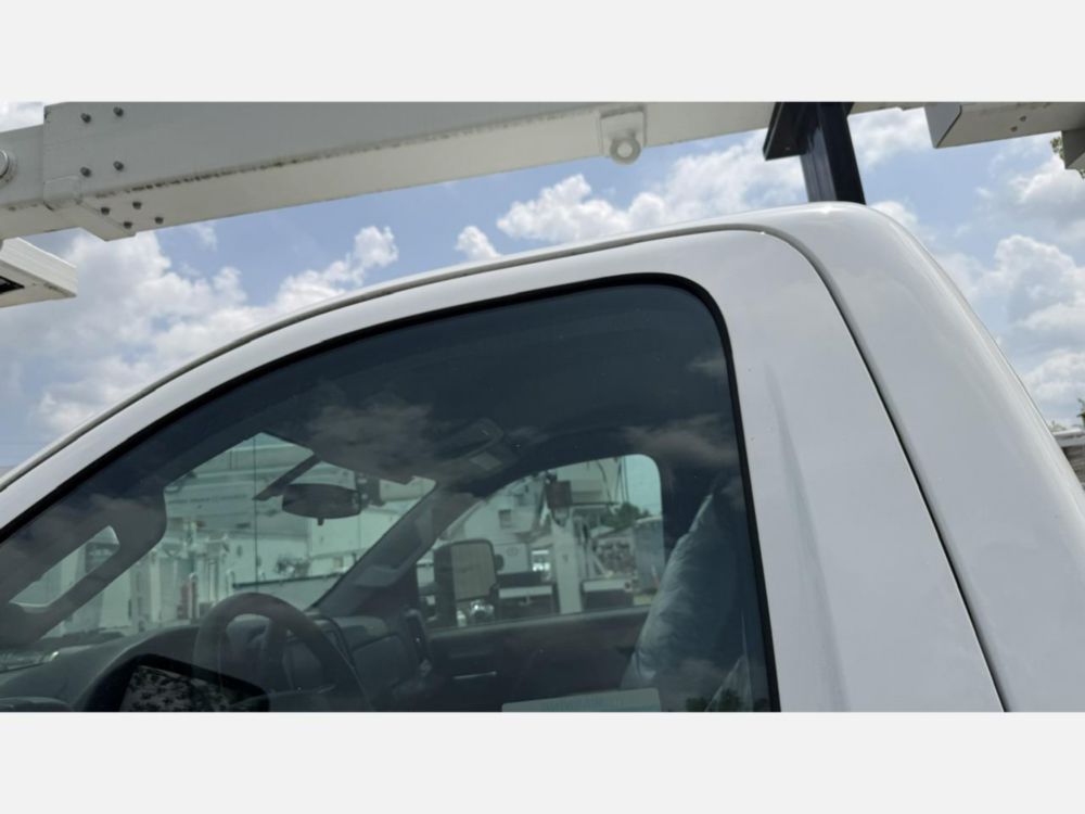 New 2022 Chevrolet 5500 4x2 Posi+ 700-40 Cable Placer Truck