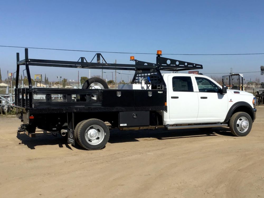 2024 RAM 5500 4x4 Contractor Truck