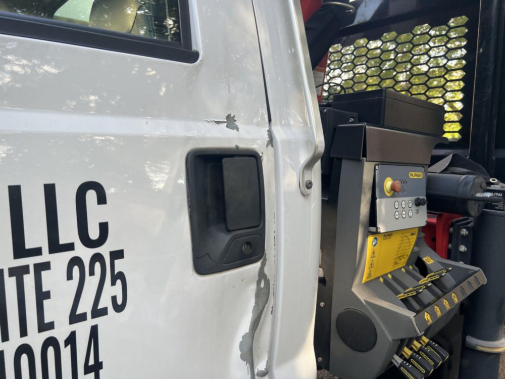 2019 Ford F-750 4x2 Flat Bed Knuckleboom Truck 