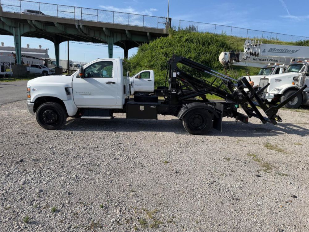 New 2023 Chevrolet 6500 4x2 Palfinger ACC-80 Container Handler Truck