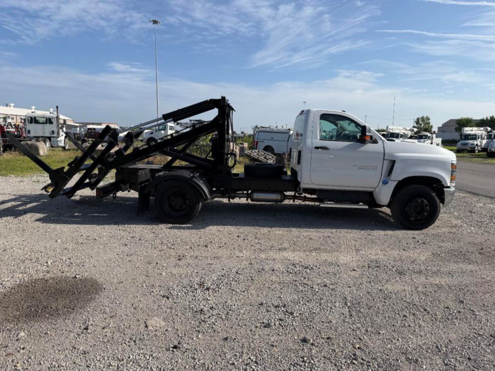 New 2023 Chevrolet 6500 4x2 Palfinger ACC-80 Container Handler Truck