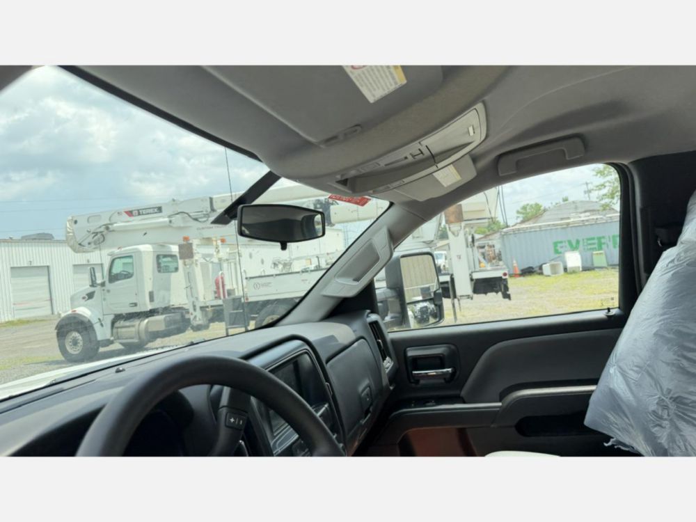New 2022 Chevrolet 5500 4x2 Posi+ 700-40 Cable Placer Truck