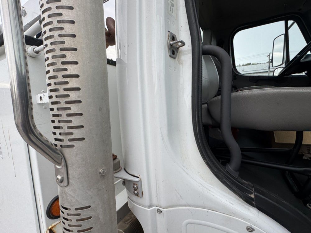 2020 Freightliner M2 4x4 Terex Commander 4047 Digger Derrick Truck