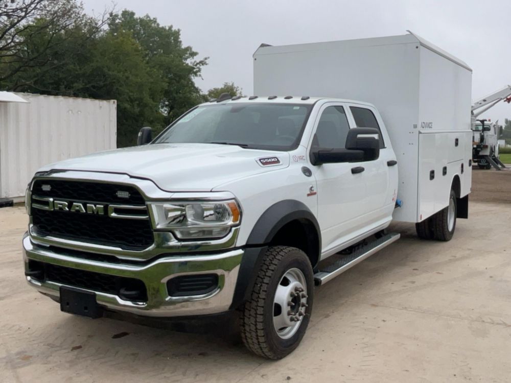 2024 RAM 5500 4x4 Parkhurst Manhauler Truck