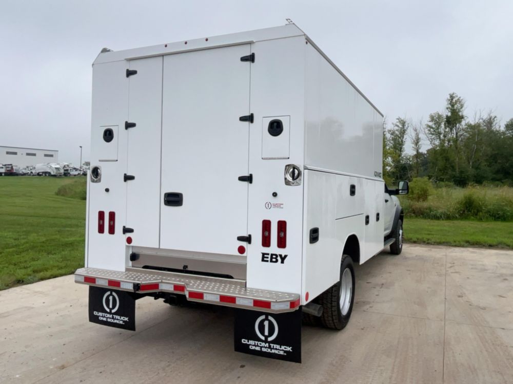 2024 RAM 5500 4x4 Parkhurst Manhauler Truck