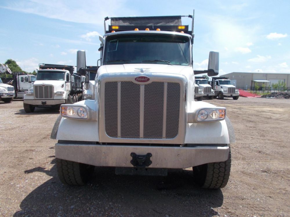 2026 Peterbilt 567 10x4 18' Load King Dump Truck