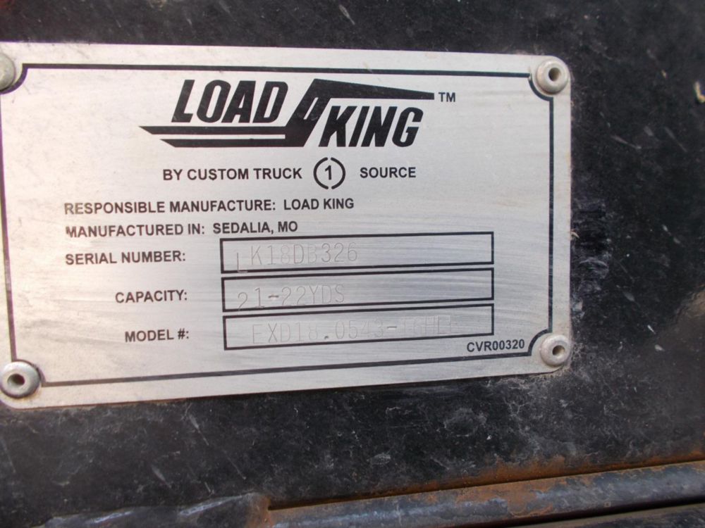 2026 Peterbilt 567 10x4 18' Load King Dump Truck