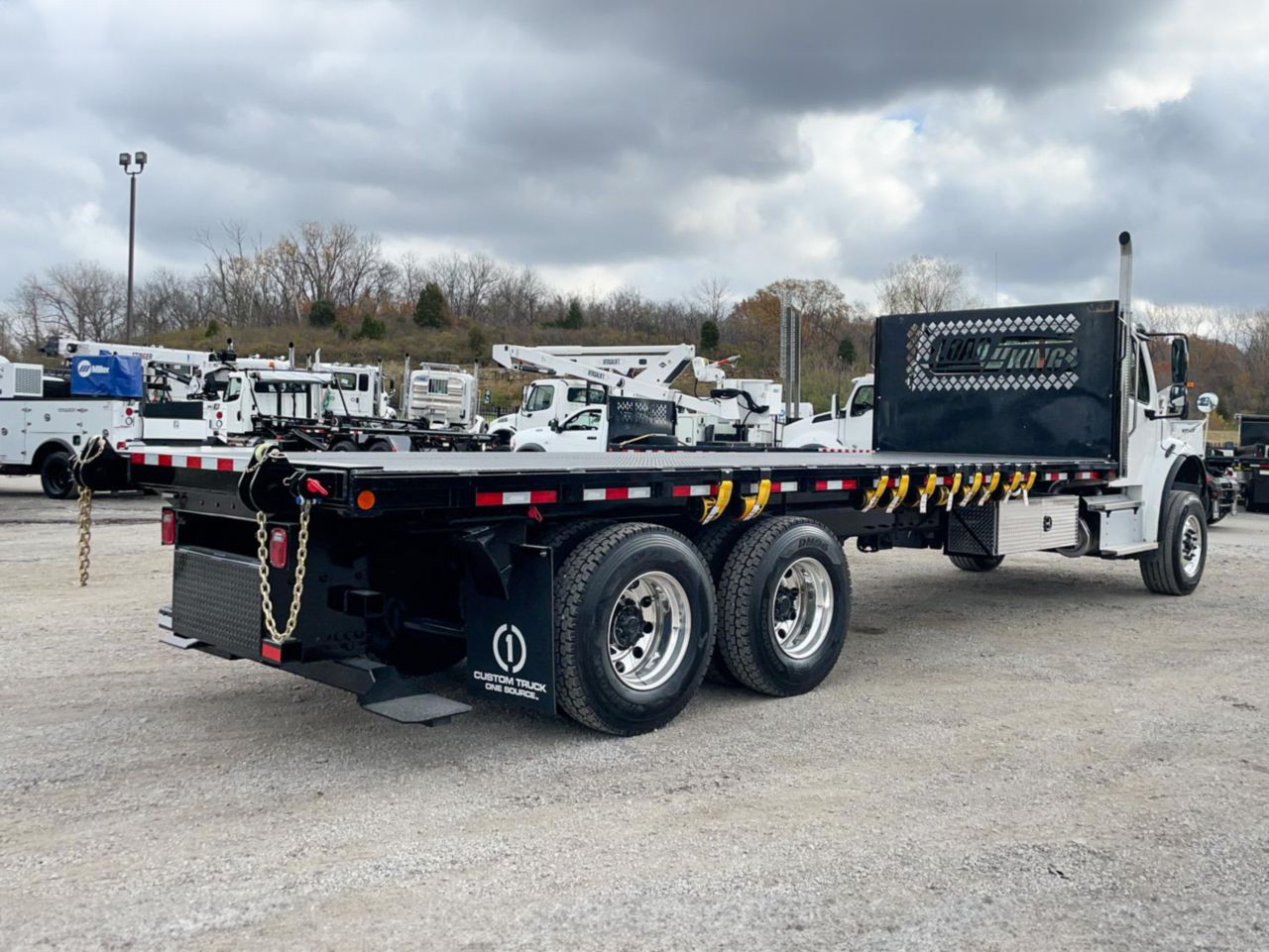2025 Freightliner M2106 6x4 Flatbed Truck