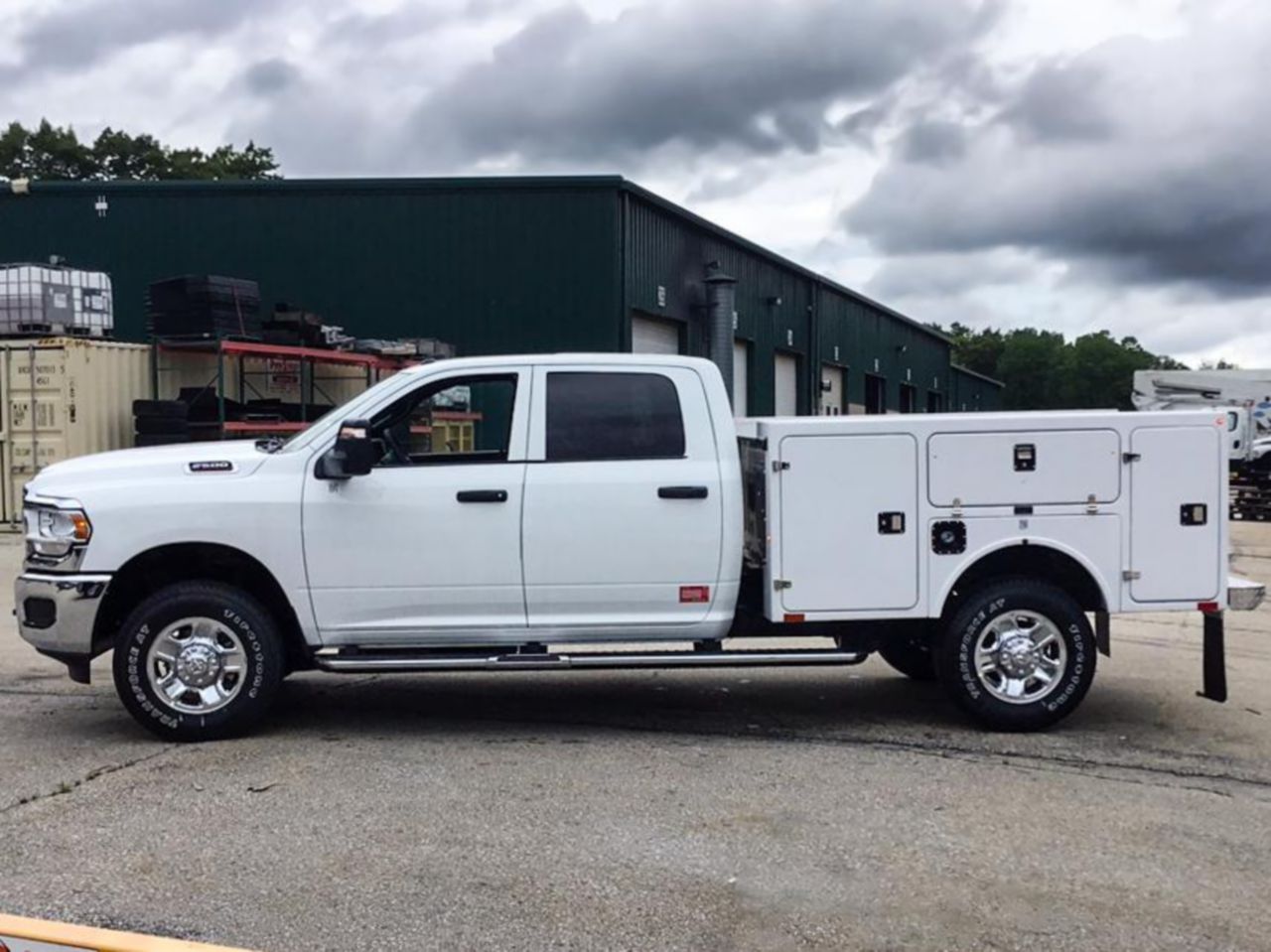 2023 RAM 2500 Crew Cab 4x4 Brand FX 56LS Service Truck