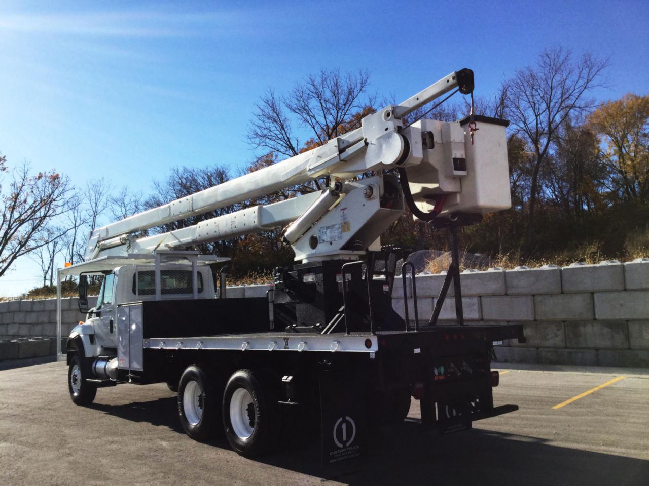 2013 International 7400 6x6 Terex RM-75 Bucket Truck