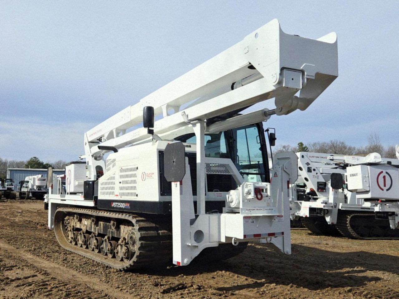 2023 Morooka MST2500VDL 2015 Versalift VST-9000-I Track Bucket Truck