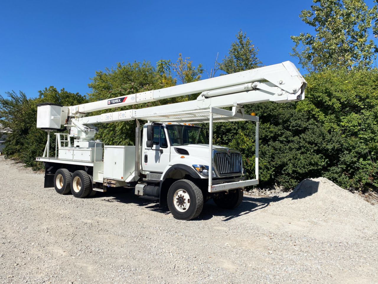 2014 International 7500 6x6 Terex RM-75 Bucket Truck