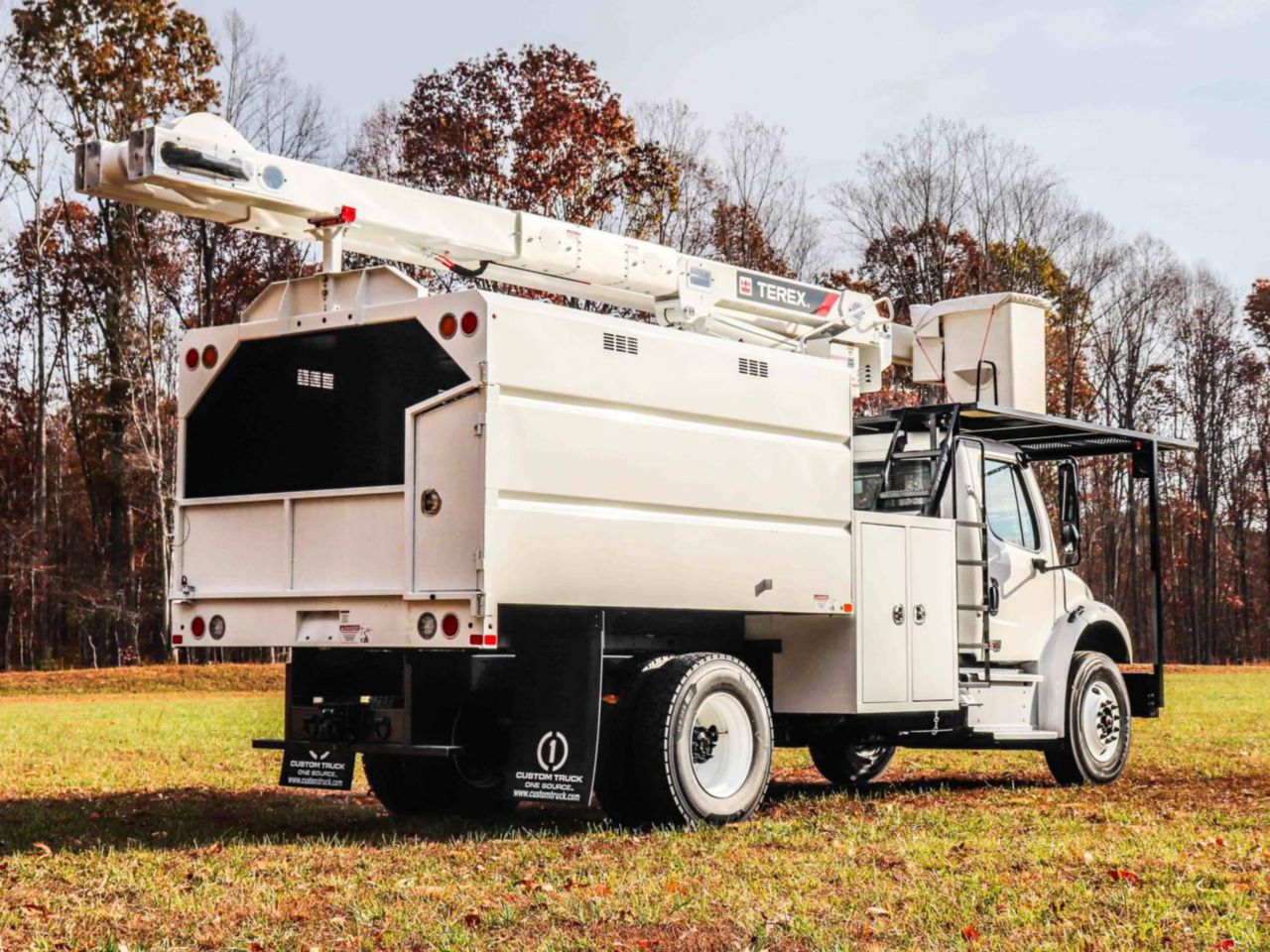 2027 Freightliner M2106 4x2 Terex Utilities XT PRO 56-BOC-F-PC