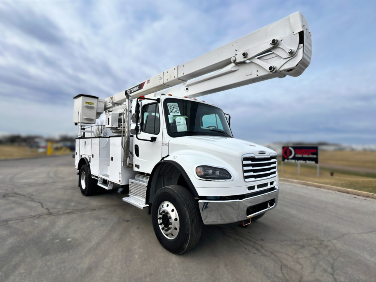 2026 Freightliner M2106 4x4 Terex Utilities HR55 Bucket Truck