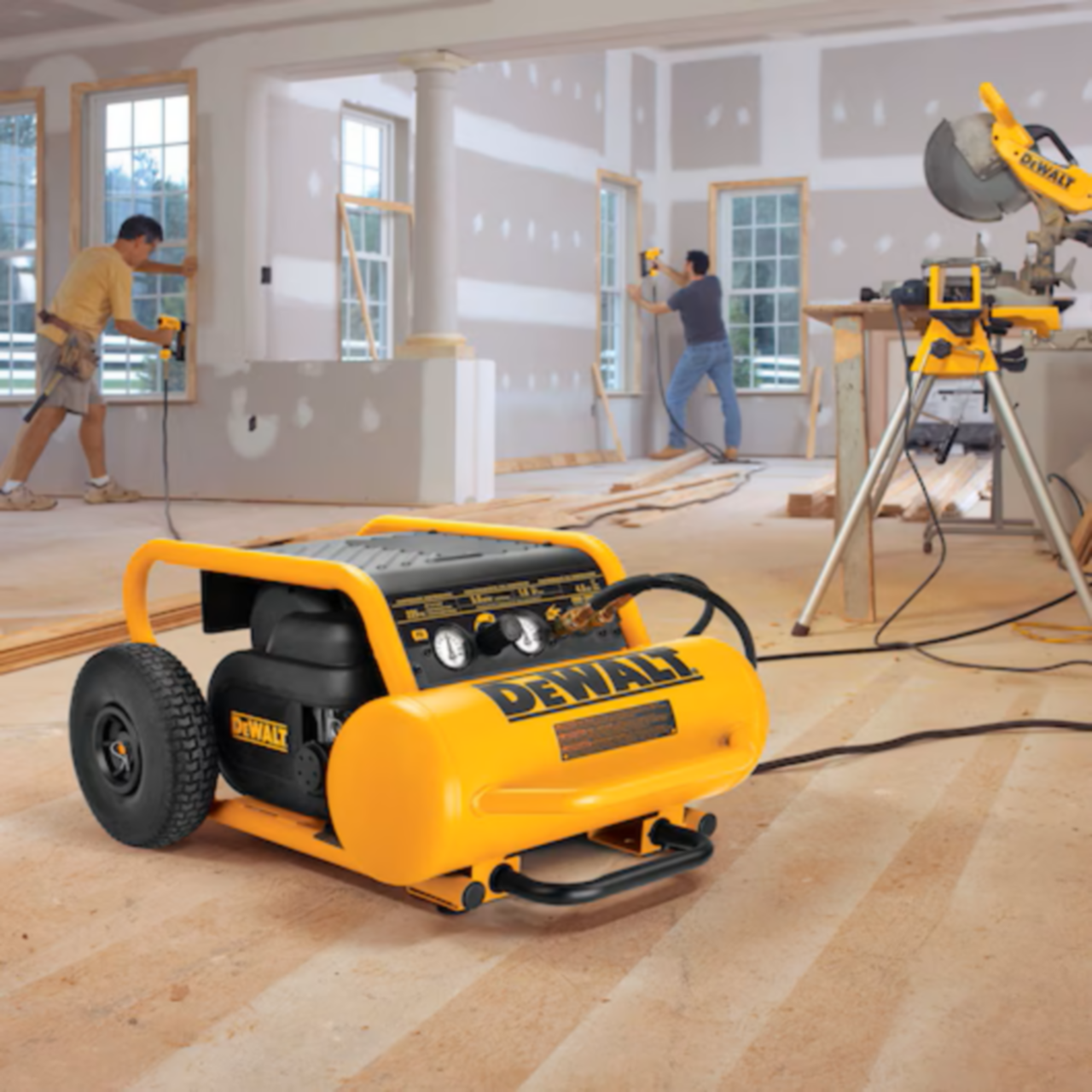 DeWalt 1.6 HP, 225 psi, 4.5 Gal. Compressor