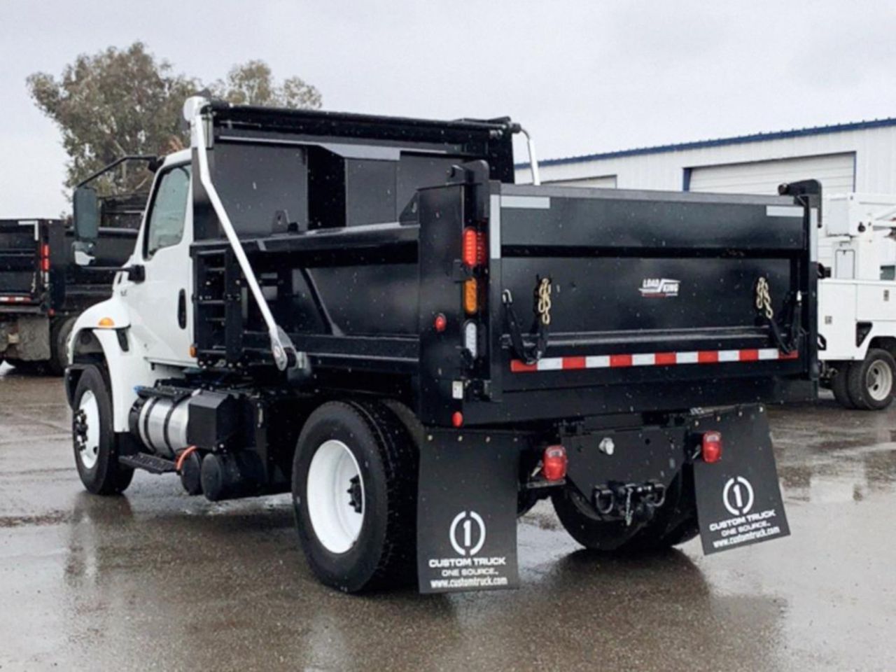 International HV607 4x2 Dump Truck