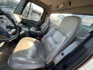 2010 Freightliner 6x4 National 800D 23 Ton Boom Truck