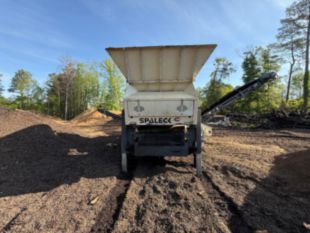 2022 Terex TRS 500 Recycling Screen