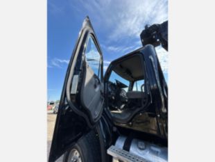2010 Freightliner 6x4 National 800D 23 Ton Boom Truck