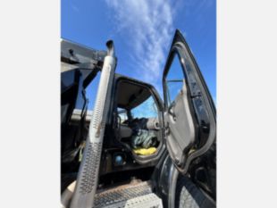 2010 Freightliner 6x4 National 800D 23 Ton Boom Truck