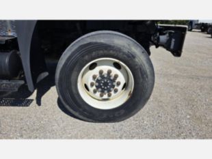 International 7400 Digger Derrick on 2012 International 7400 6x6