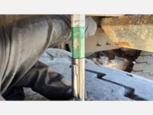 International 7400 Digger Derrick on 2012 International 7400 6x6