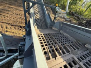 2022 Terex TRS 500 Recycling Screen