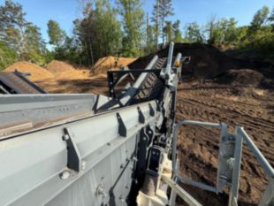 2022 Terex TRS 500 Recycling Screen