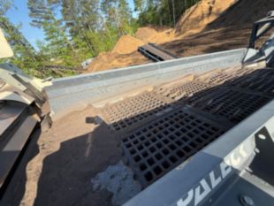 2022 Terex TRS 500 Recycling Screen
