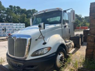 2011 Int'l Prostar Tandem Axle Day Cab