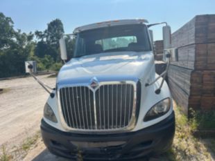 2011 Int'l Prostar Tandem Axle Day Cab