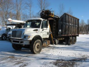 2005 Int'l 7500 6x4 Diesel Rotobec Elite 80 Grapple Truck