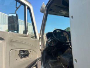 2011 Int'l Prostar Tandem Axle Day Cab