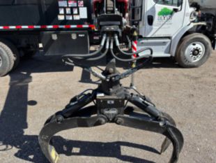 2022 Freightliner M2 Diesel 4x2 Fassi F-145AZ.0.22 Grapple Truck