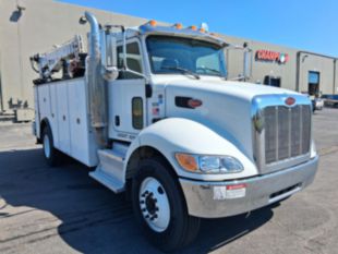 2016 Peterbilt 337  Stellar 10621Crane Equipped Service Truck