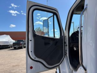 2022 Freightliner M2 Diesel 4x2 Fassi F-145AZ.0.22 Grapple Truck