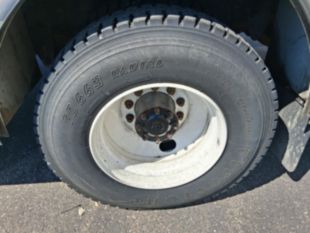 2016 Peterbilt 337  Stellar 10621Crane Equipped Service Truck