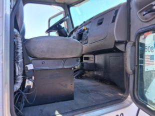 2016 Peterbilt 337  Stellar 10621Crane Equipped Service Truck