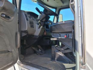 2016 Peterbilt 337  Stellar 10621Crane Equipped Service Truck