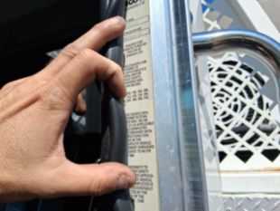 2016 Peterbilt 337  Stellar 10621Crane Equipped Service Truck