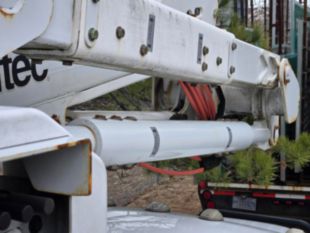 2014 Dodge 5500 Diesel 4x4 Altec AT-40 Bucket Truck