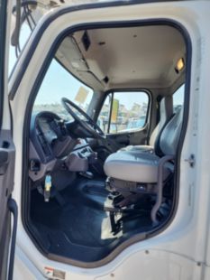 2020 Freightliner M2106 4x4 Terex C4047 Digger Derrick