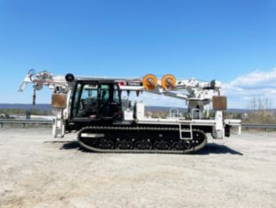 2017 Morooka MST3500VDL Terex General 80 Track Digger Derrick
