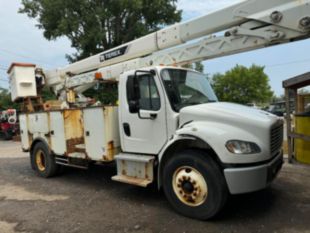 2015 Terex HRX-55 2015 Freightliner M2106 Bucket Truck